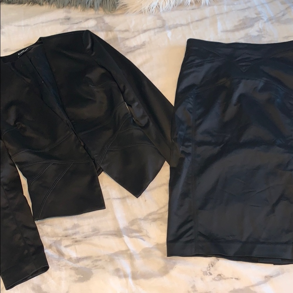 Bebe 2 piece skirt suit